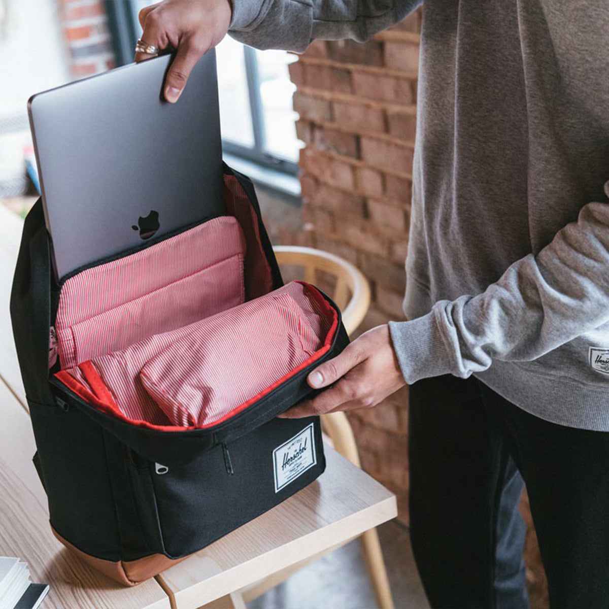 Herschel Pop Quiz Backpack
