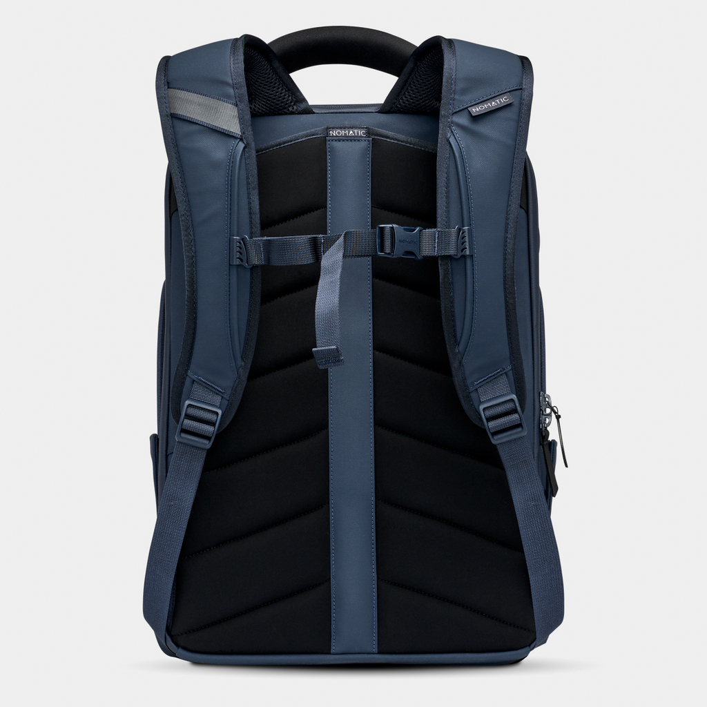 Nomatic Travel Pack