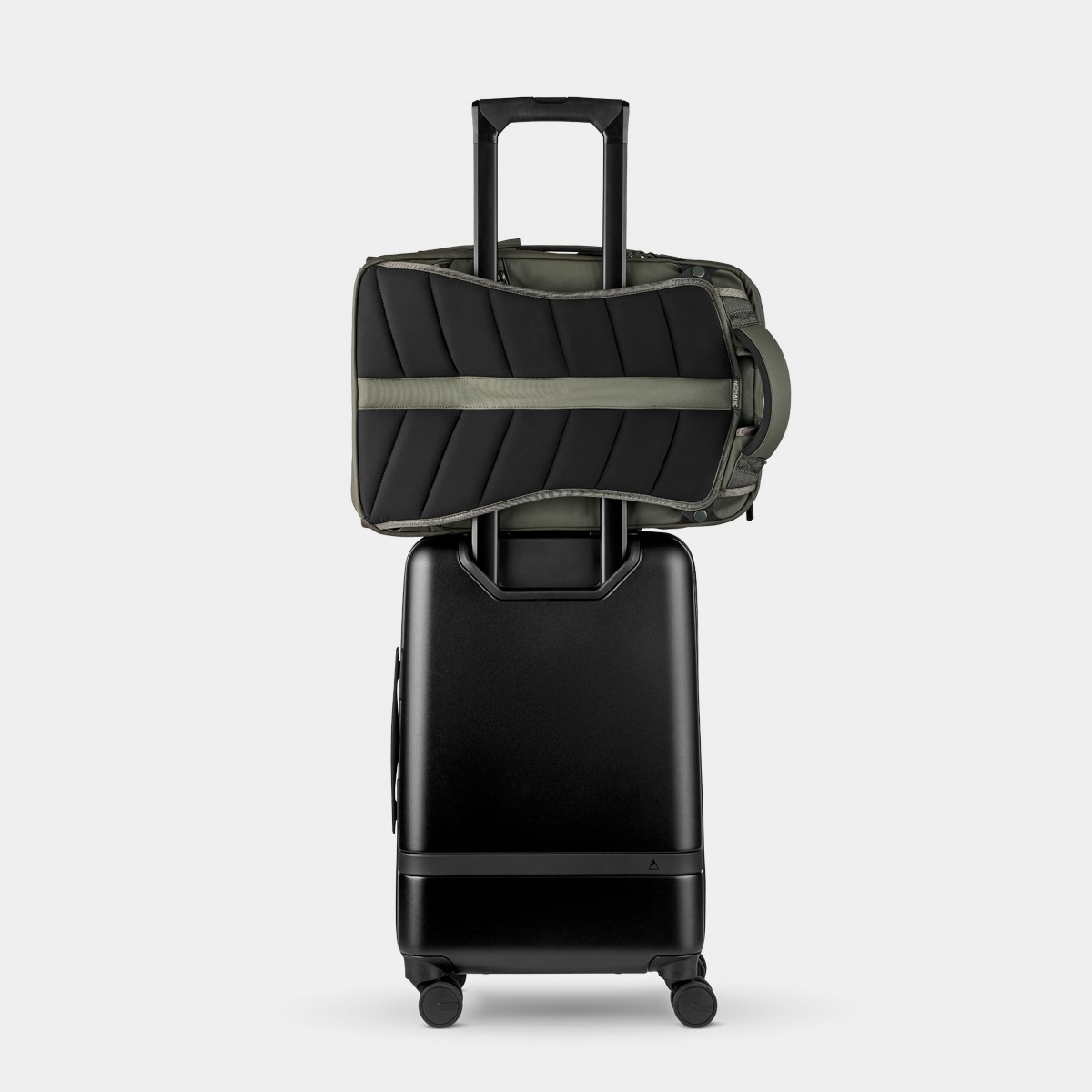 Nomatic Travel Pack