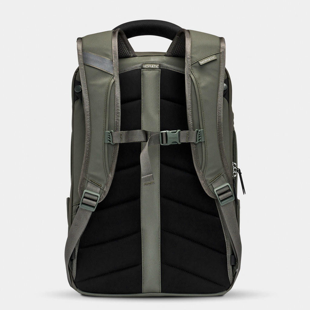 Nomatic Travel Pack